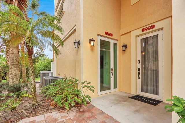 12755 SE Old Cypress Drive, Hobe Sound, FL 33455