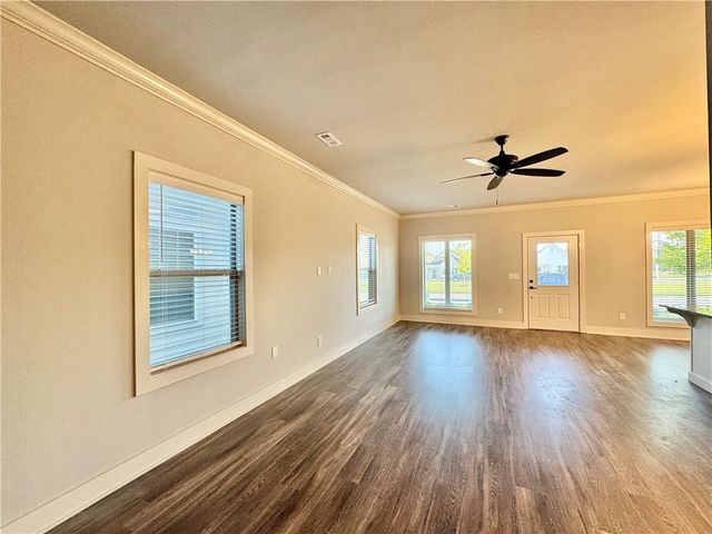 832 NE Heights Lane, Bentonville, AR 72712