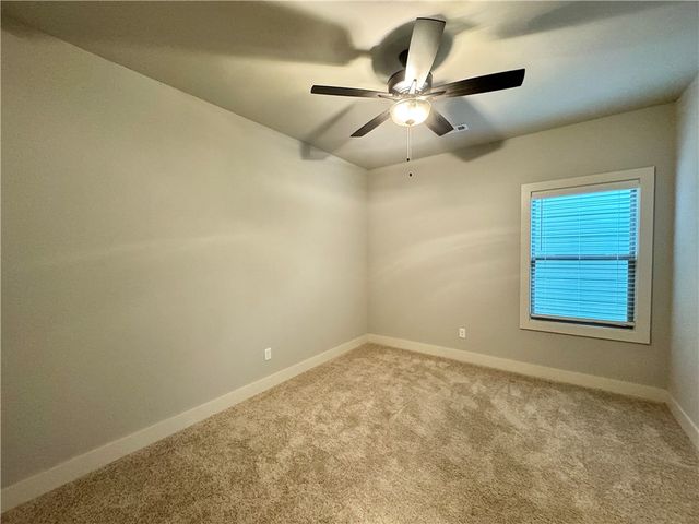 832 NE Heights Lane, Bentonville, AR 72712