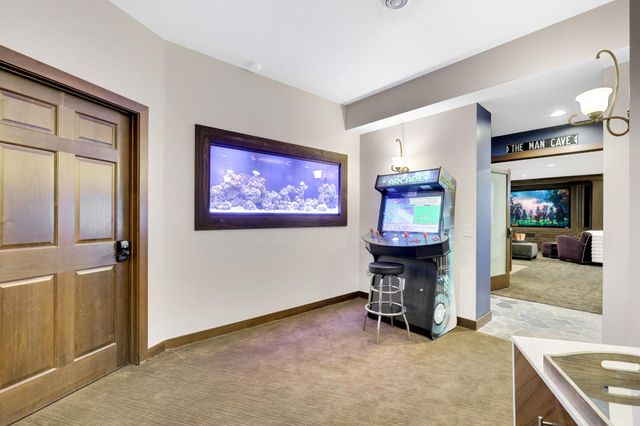 9401 Elm Court, Prior Lake, MN 55372