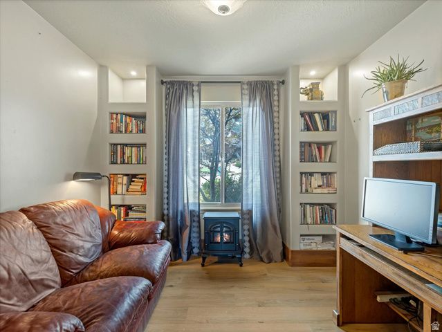 527 E 3575 N, North Ogden, UT 84414