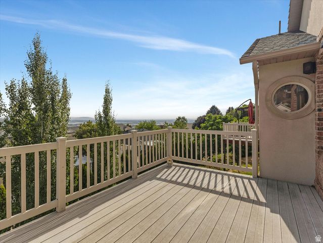 527 E 3575 N, North Ogden, UT 84414