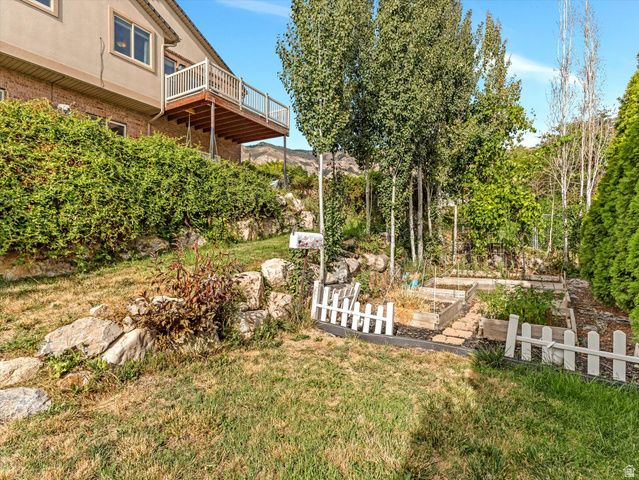 527 E 3575 N, North Ogden, UT 84414