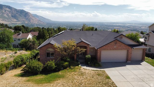 527 E 3575 N, North Ogden, UT 84414