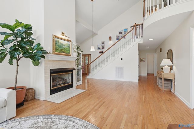 1100 Summerwood Circle SE, Huntsville, AL 35803