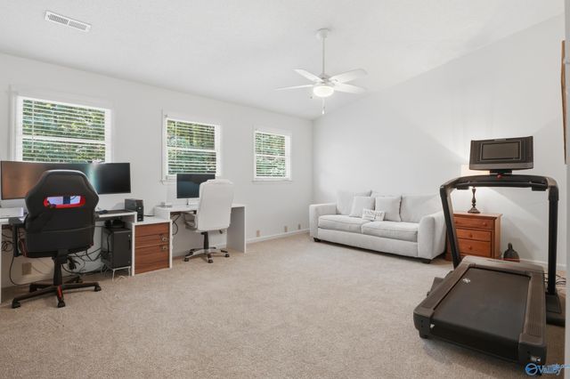 1100 Summerwood Circle SE, Huntsville, AL 35803