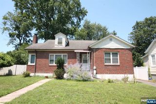 142 Orange Street, Englewood, NJ 07631