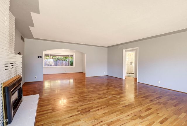 101 Greenway Drive, Medford, OR 97504