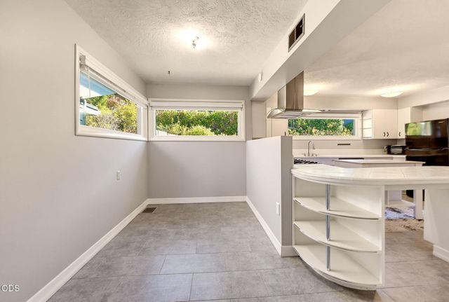 101 Greenway Drive, Medford, OR 97504