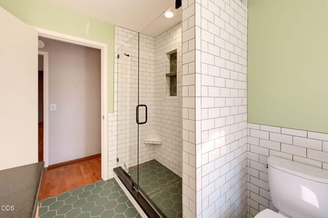 101 Greenway Drive, Medford, OR 97504