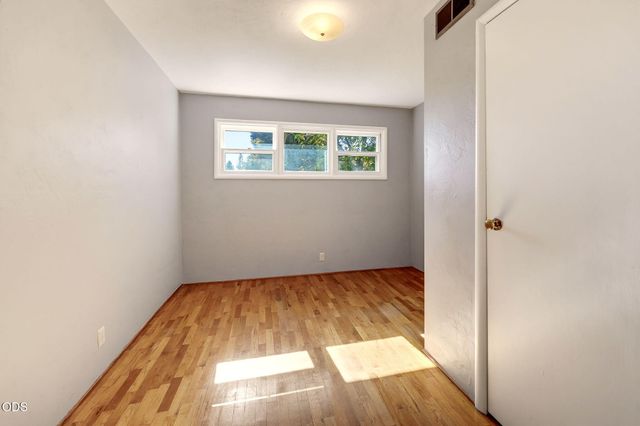 101 Greenway Drive, Medford, OR 97504