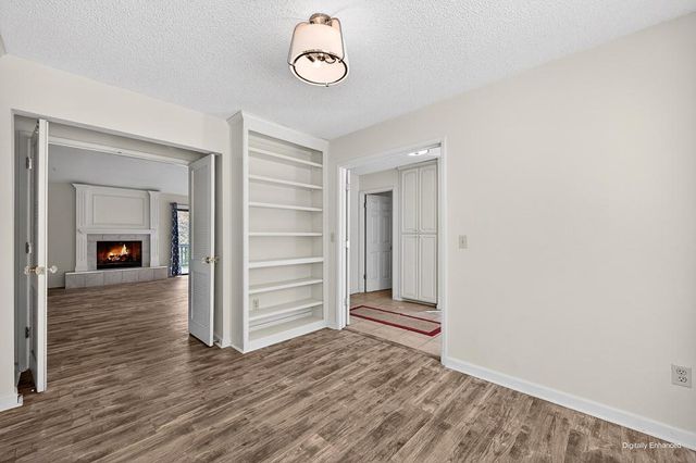 811 Auburn Ravine Rd, Auburn, CA 95603