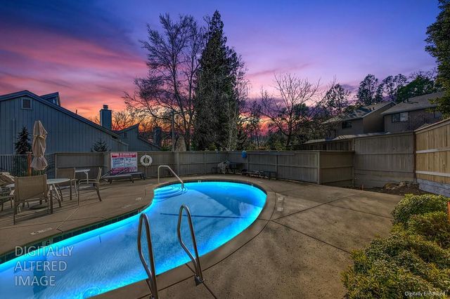 811 Auburn Ravine Rd, Auburn, CA 95603