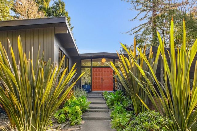 58 Arlington Ave, Kensington, CA 94707