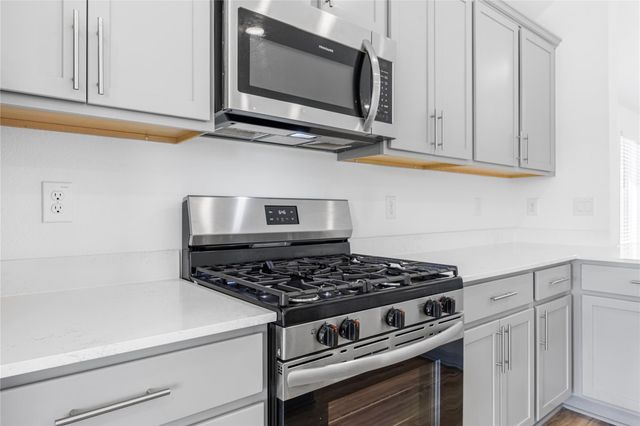 2627 Olivine Stone Drive, Richmond, TX 77469