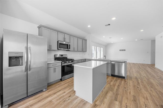 2627 Olivine Stone Drive, Richmond, TX 77469