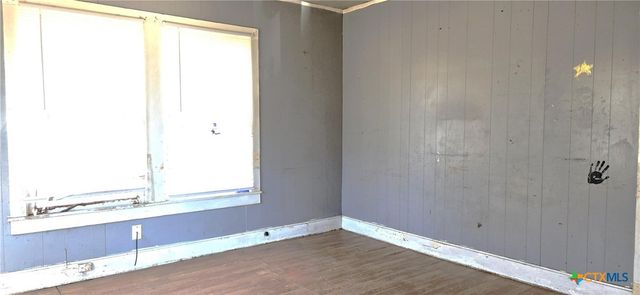 508 E French Street, Cuero, TX 77954