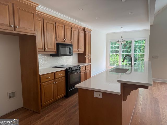 141 N Wellington, Macon, GA 31210