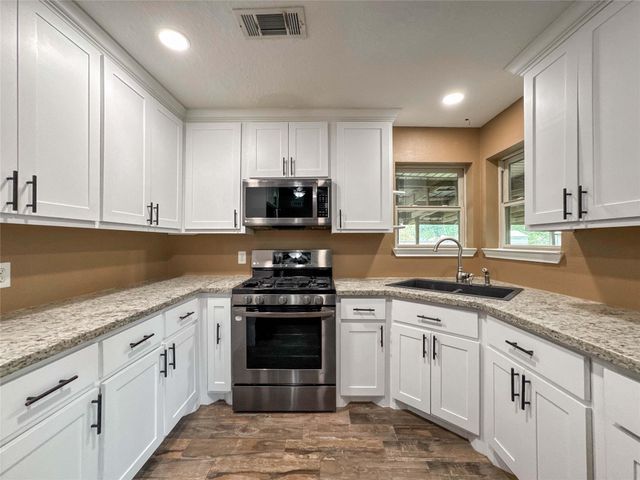12711 Britt Road, Pearland, TX 77581