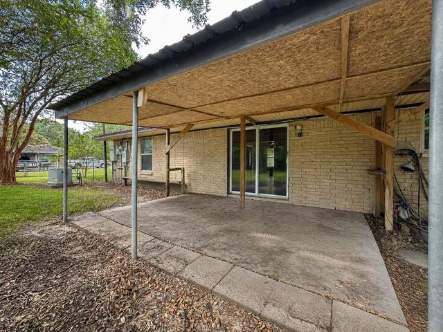 12711 Britt Road, Pearland, TX 77581