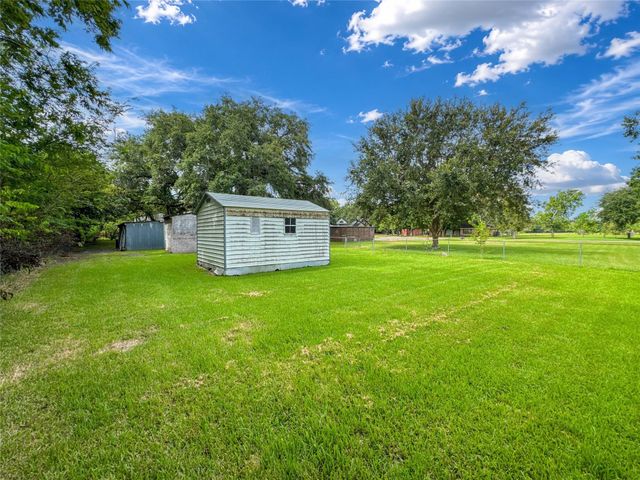 12711 Britt Road, Pearland, TX 77581