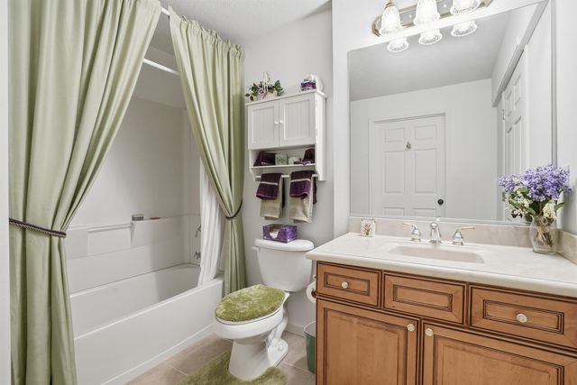 105 E Saltz Ln, Deer Park, WA 99006