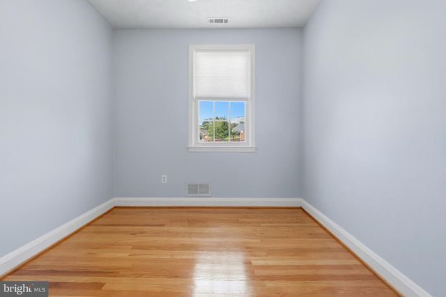 1528 COTTAGE LN, Towson, MD 21286