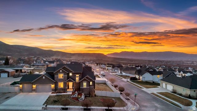 829 N CHRISTLEY LN, Elk Ridge, UT 84651
