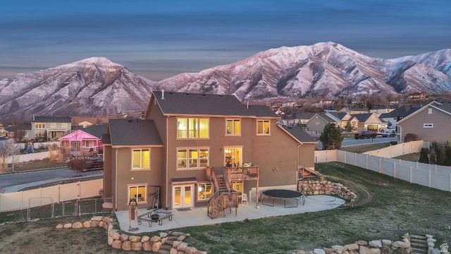 829 N CHRISTLEY LN, Elk Ridge, UT 84651