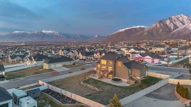 829 N CHRISTLEY LN, Elk Ridge, UT 84651