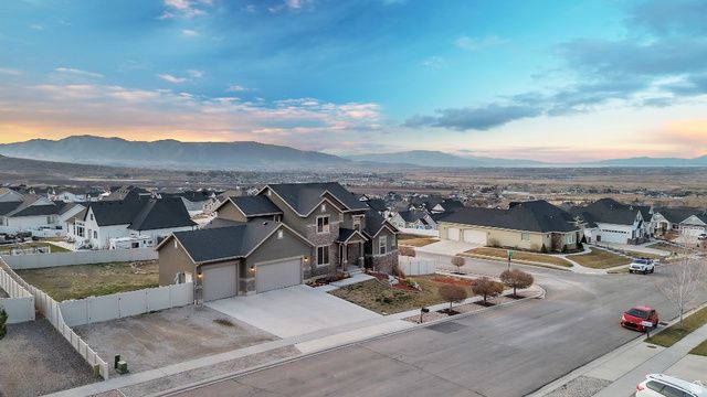 829 N CHRISTLEY LN, Elk Ridge, UT 84651