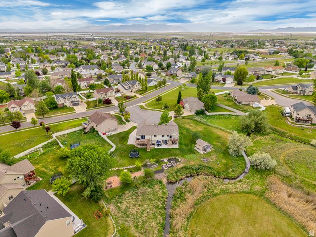 184 N FARM CV, Farmington, UT 84025