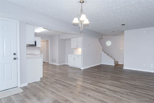 6307 Willow Glen Drive, Montgomery, AL 36117