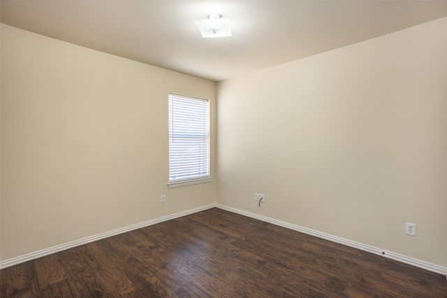 3511 Austin Street, Gainesville, TX 76240