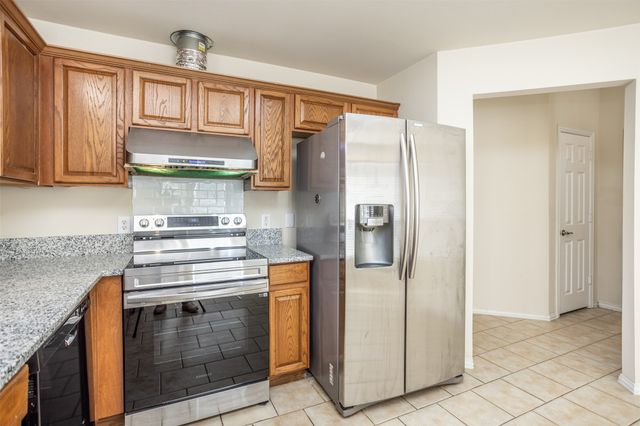 3511 Austin Street, Gainesville, TX 76240