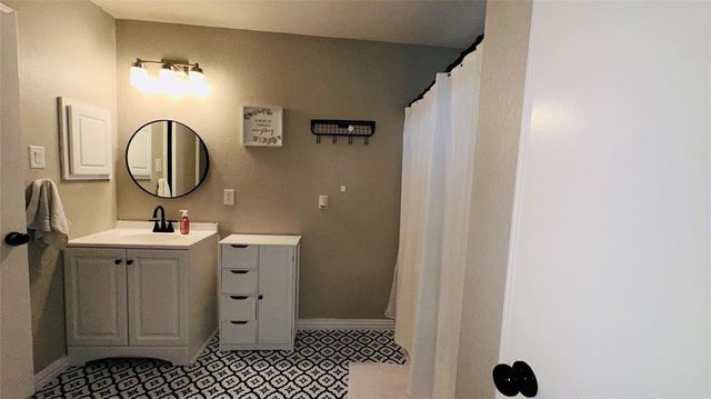 15839 Kings Cypress Lane, Cypress, TX 77429