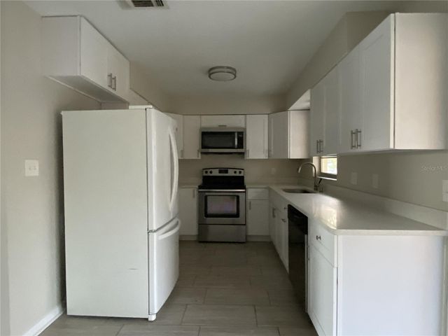 7643 NOLTON WAY, Orlando, FL 32822