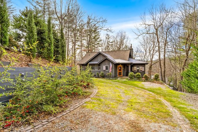 56 Cross Creek Trail, Robbinsville, NC 28771