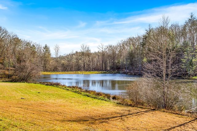 56 Cross Creek Trail, Robbinsville, NC 28771