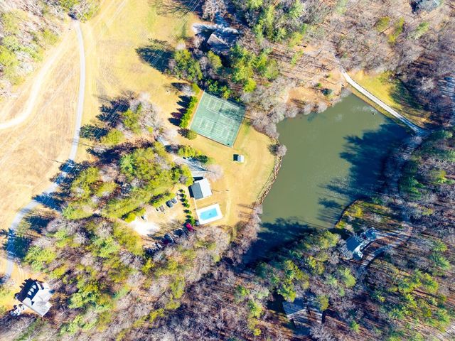 56 Cross Creek Trail, Robbinsville, NC 28771