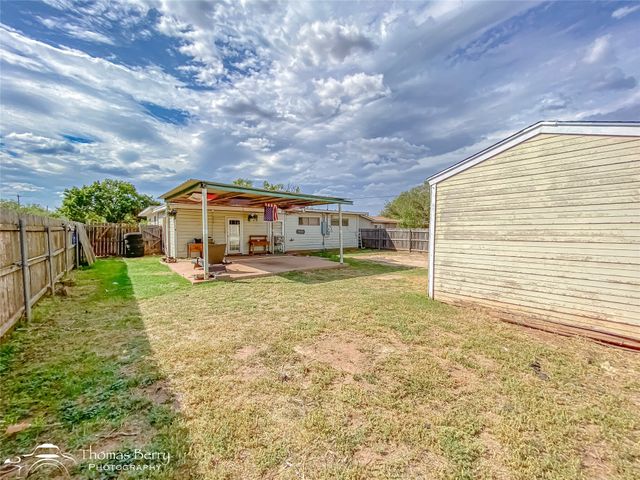 1501 Briarwood Street, Abilene, TX 79603