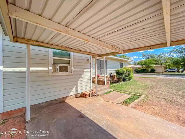 1501 Briarwood Street, Abilene, TX 79603