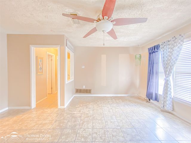 1501 Briarwood Street, Abilene, TX 79603