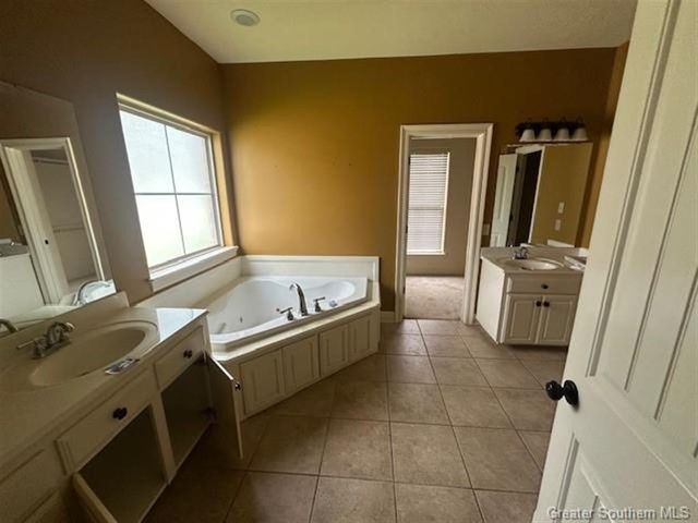 809 E Kade Lane, Lake Charles, LA 70605