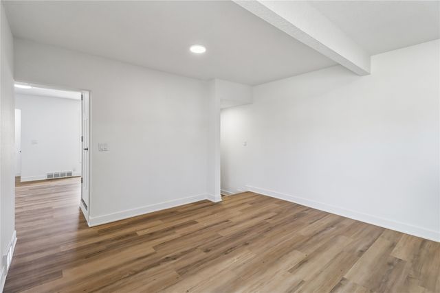 1312 E 25th Court, Des Moines, IA 50317