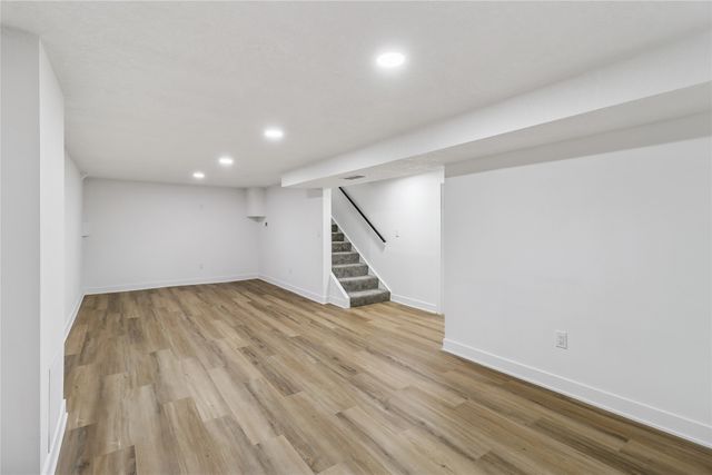 1312 E 25th Court, Des Moines, IA 50317