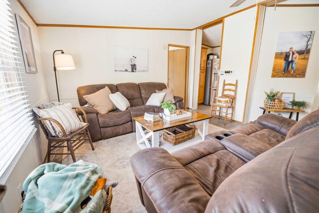 21 Pear Tree Lane, Burnside, KY 42519