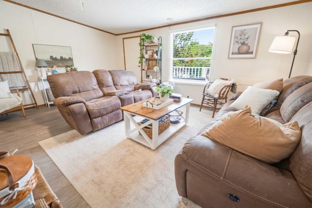 21 Pear Tree Lane, Burnside, KY 42519