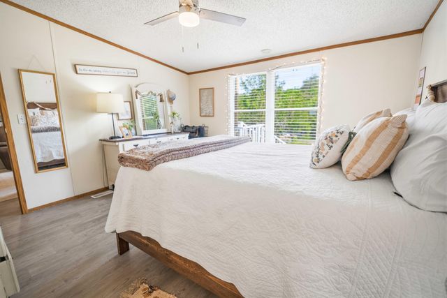 21 Pear Tree Lane, Burnside, KY 42519
