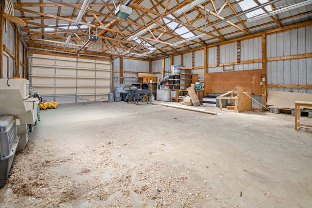 21 Pear Tree Lane, Burnside, KY 42519